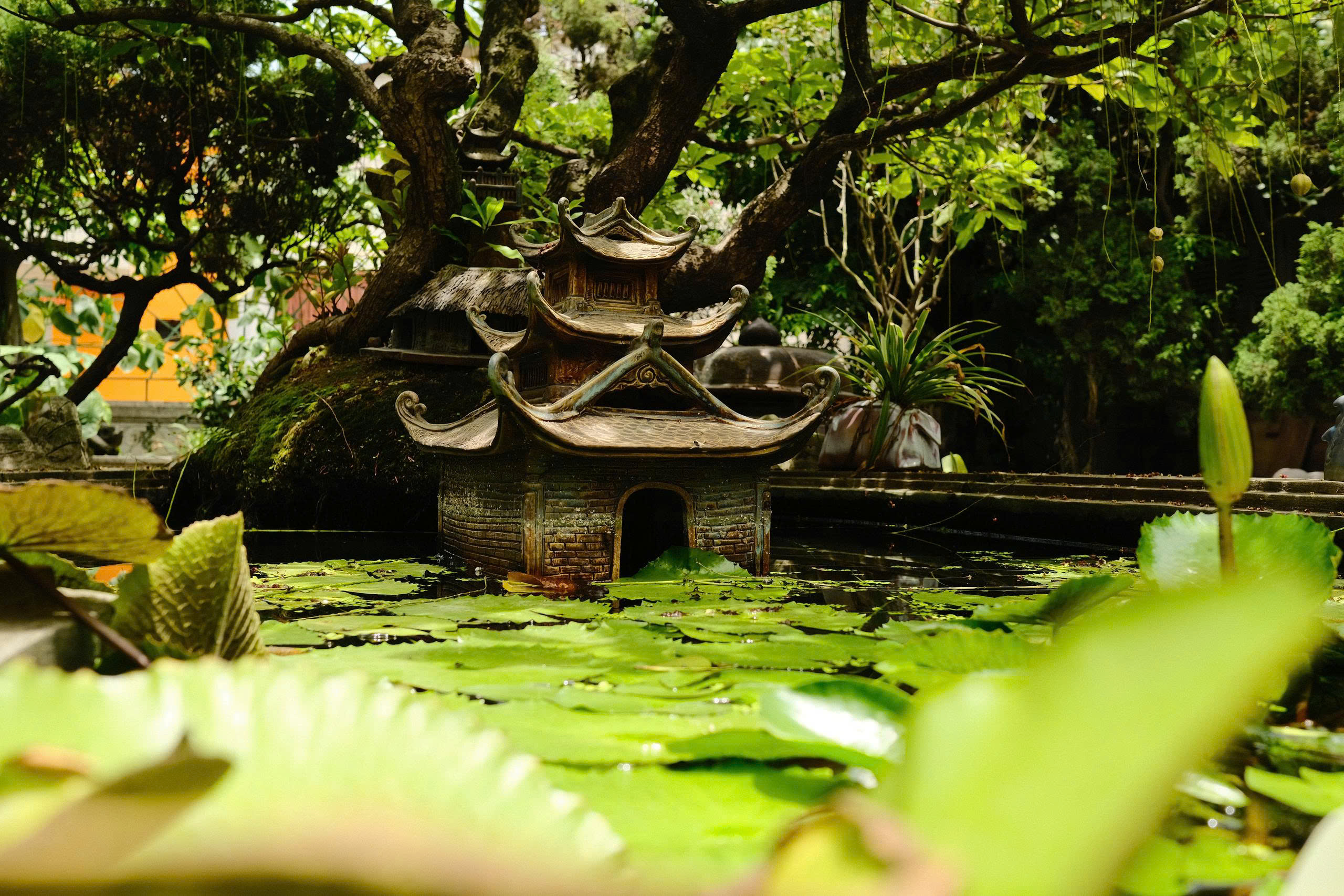 Không gian làng nghề Bát Tràng