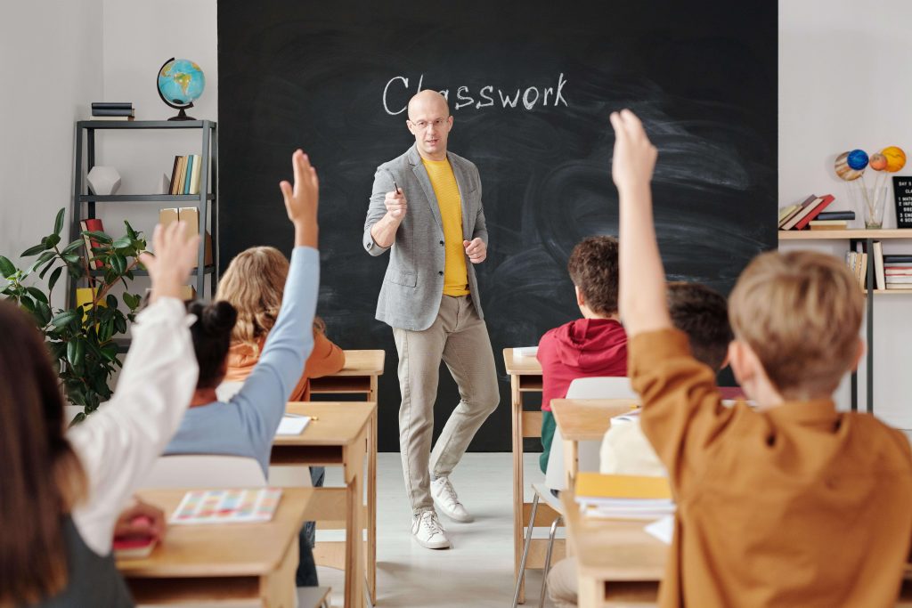 Tại sao giáo viên nên đi học Giáo dục khai phóng?