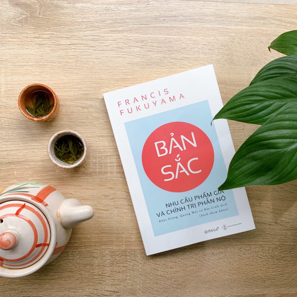 Cuốn Bản sắc
