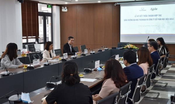buoi-ky-ket-thoa-thuan-hop-tac-giua-truong-dai-hoc-phenikaa-va-hoc-vien-agile