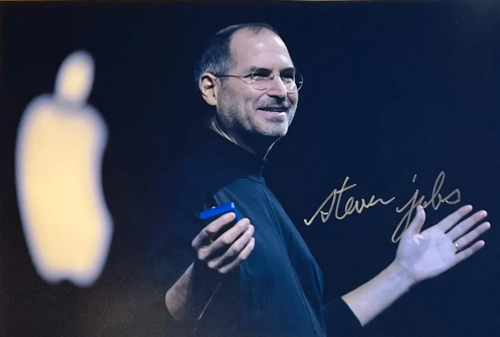Steve Jobs: DNA của Apple = Công nghệ + Biệt nghệ khai phóng